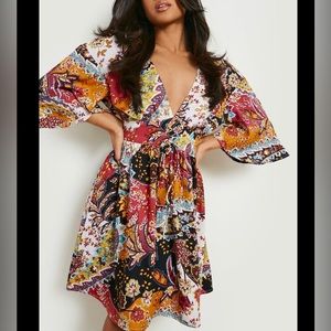 New | boohoo petite | size 4